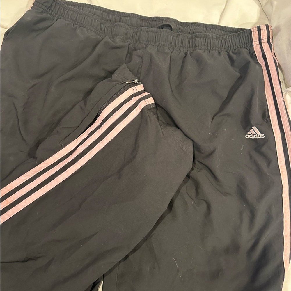 PINK STRIPED ADIDAS TRACK PANTS
SIZE L